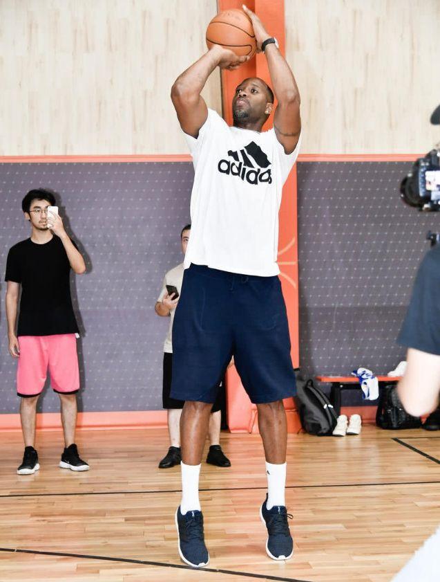 篮球CBA官方公布球员伤病康复报告（CBA官方发布球员伤情与康复进展通报）