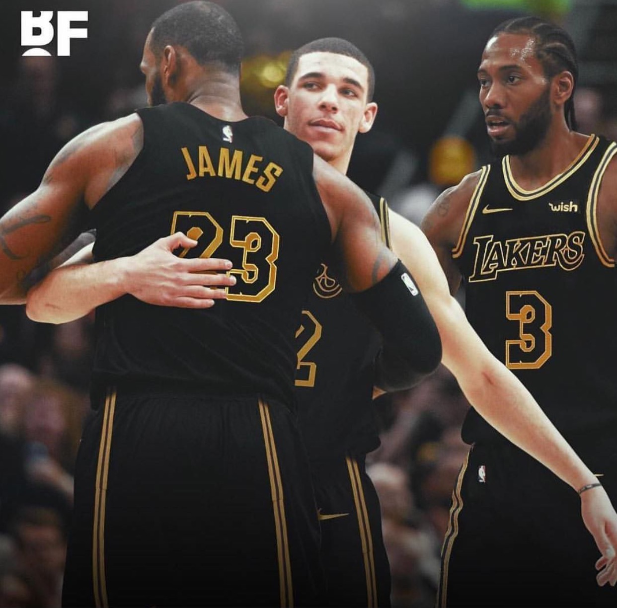 镜报：多特想明年夏天签桑乔，但后者必须接受大幅降薪（镜报：多特有意明夏签回桑乔，前提是他同意大幅降薪）