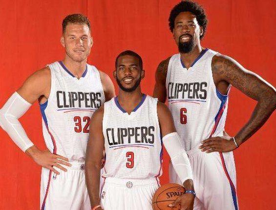 告别林皇！从被骂退役球员到联赛MVP，林加德在首尔FC的辉煌两年与未来挑战（送别林皇：从被指退役边缘到联赛MVP，林加德在首尔FC的两年高光与前路挑战）