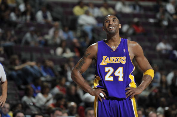 忠诚！每体：拉菲尼亚目前没经纪人，拒绝所有离开巴萨的谈判（展现忠诚！每体：拉菲尼亚暂无经纪人，已拒绝所有关于离开巴萨的谈判）