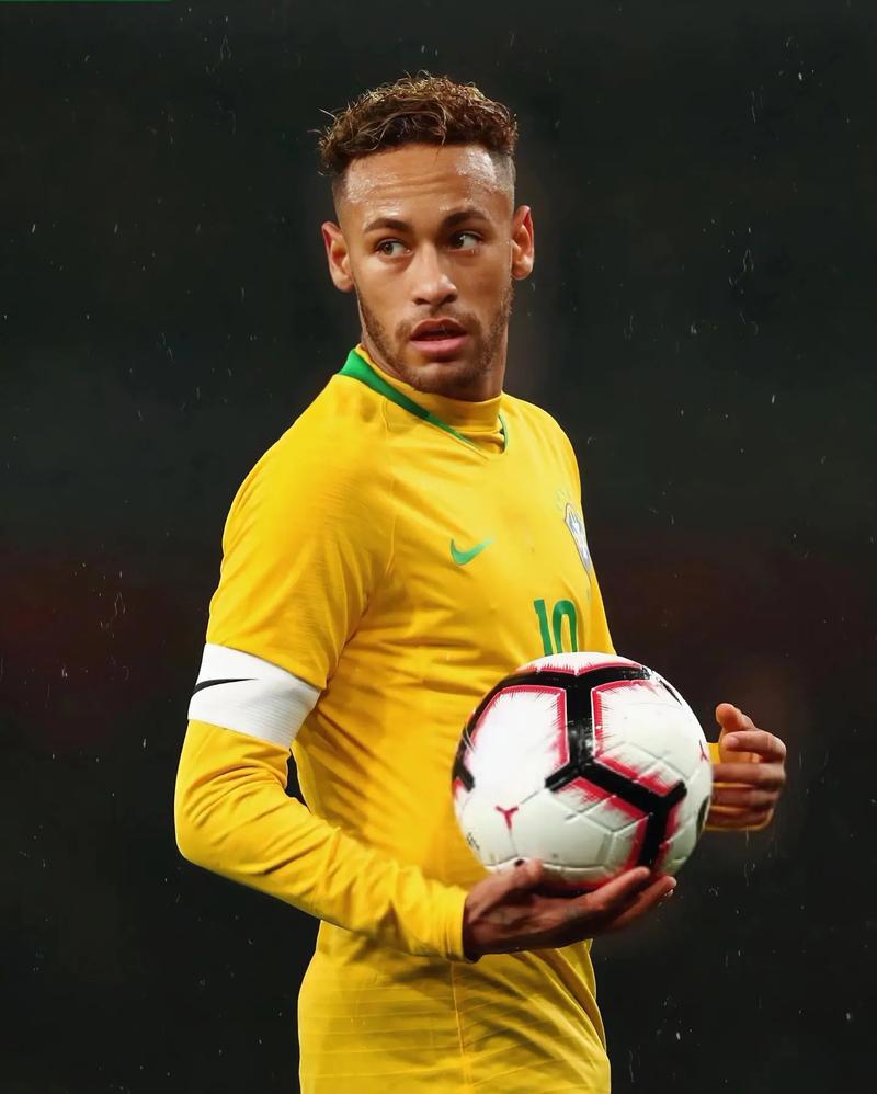 博主：合同到期的三镇外援图多列被推荐给中甲深圳青年人（据博主透露，合同到期的三镇外援图多列已被推荐至中甲深圳青年人）