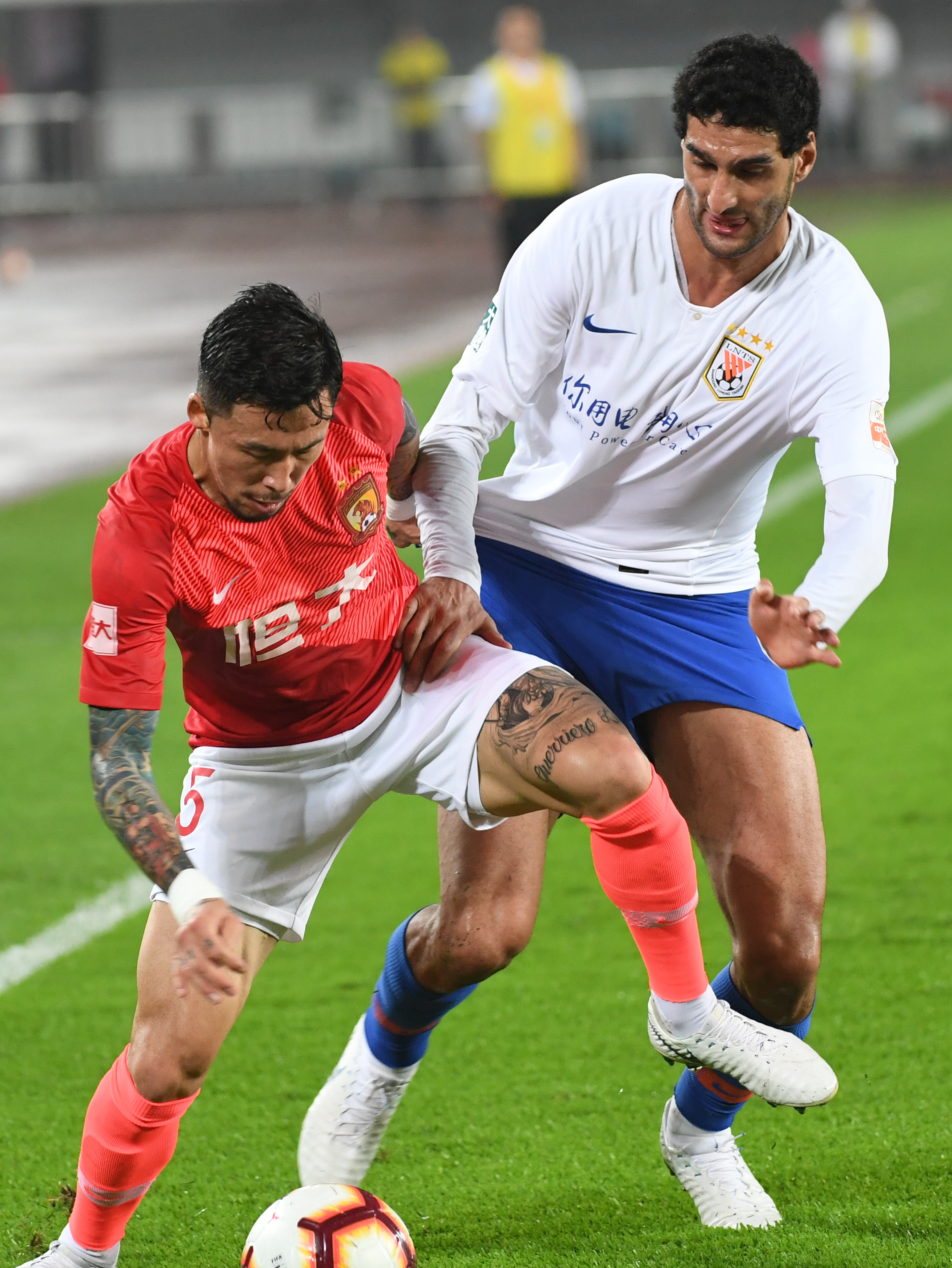 官方：巴萨助教索尔格和德拉富恩特因染红均被禁赛两场（官方通报：巴萨助教索尔格、德拉富恩特因红牌各被停赛两场）