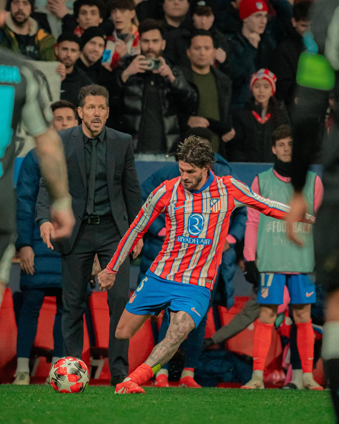 迪卡尼奥：尤文球员不是斯帕莱蒂挑的，他得研究哪些人能信任