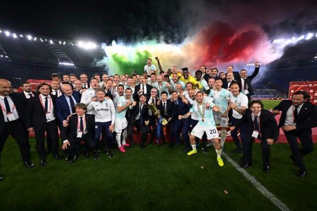 马卡：特瓦斯不满球员抗议海外赛，已就第9轮罢赛10秒申诉（马卡：特瓦斯对球员海外赛抗议不满，已就第9轮开场10秒罢赛提出申诉）